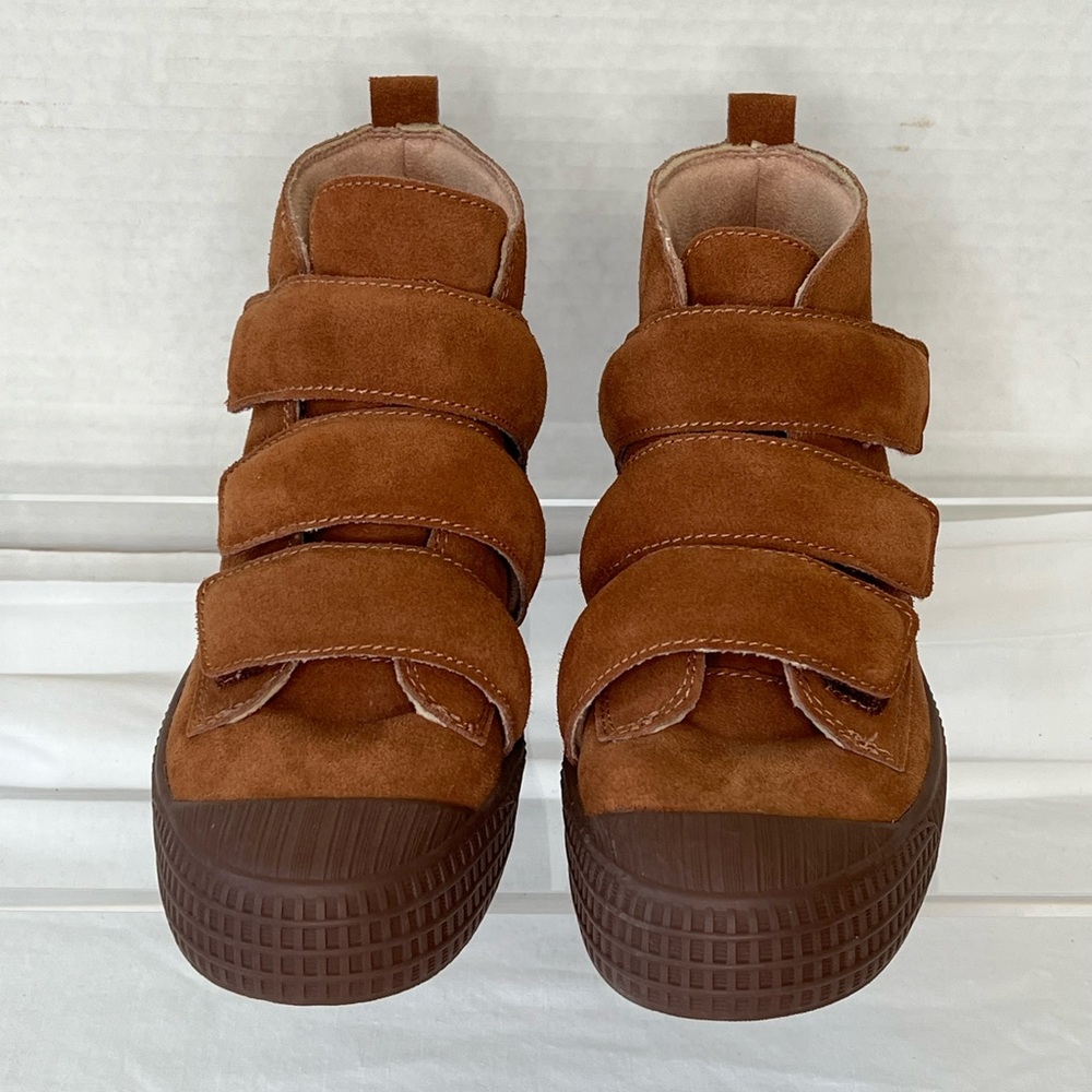 Kelsi Dagger Speak Suede High Top Sneakers in Hickory. Women’s 8 NWOT